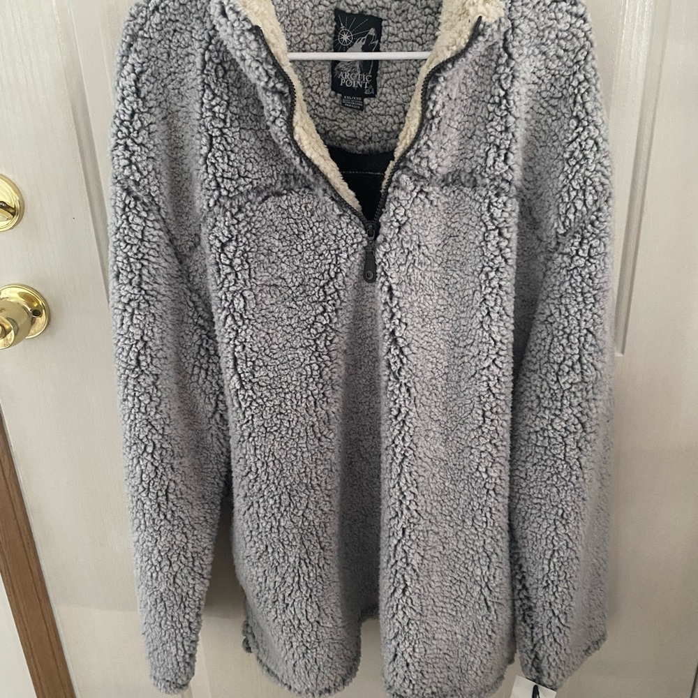 Men's Sherpa Fleece Jacket in Gray